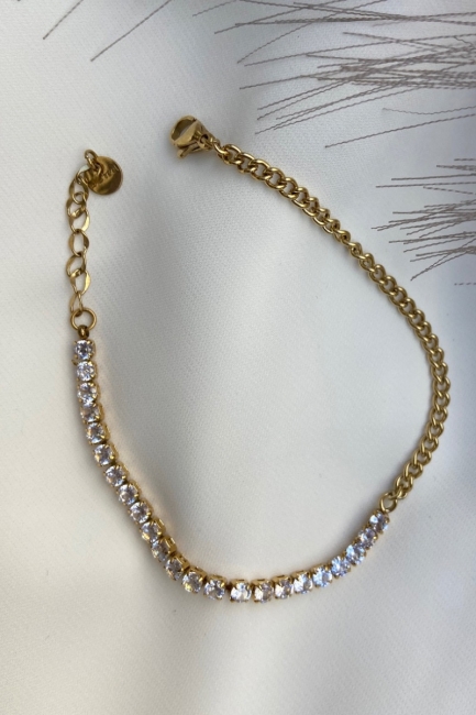 Zircon golden shade bracelet