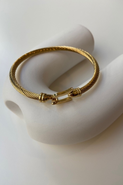 Victoria golden shade bracelet