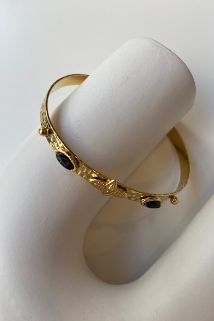Virna golden shade bracelet