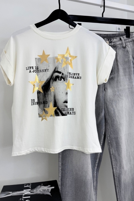 T-shirt woman face