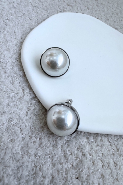 Silver big pearl 
