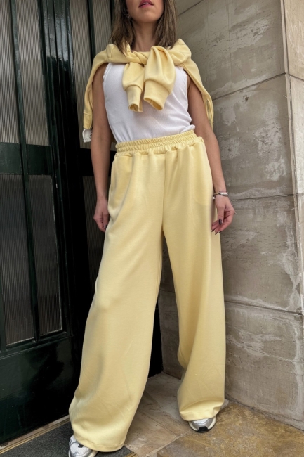 Παντελόνι φόρμας σε butter yellow απόχρωση