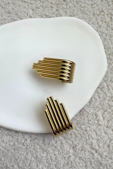 Samantha gold